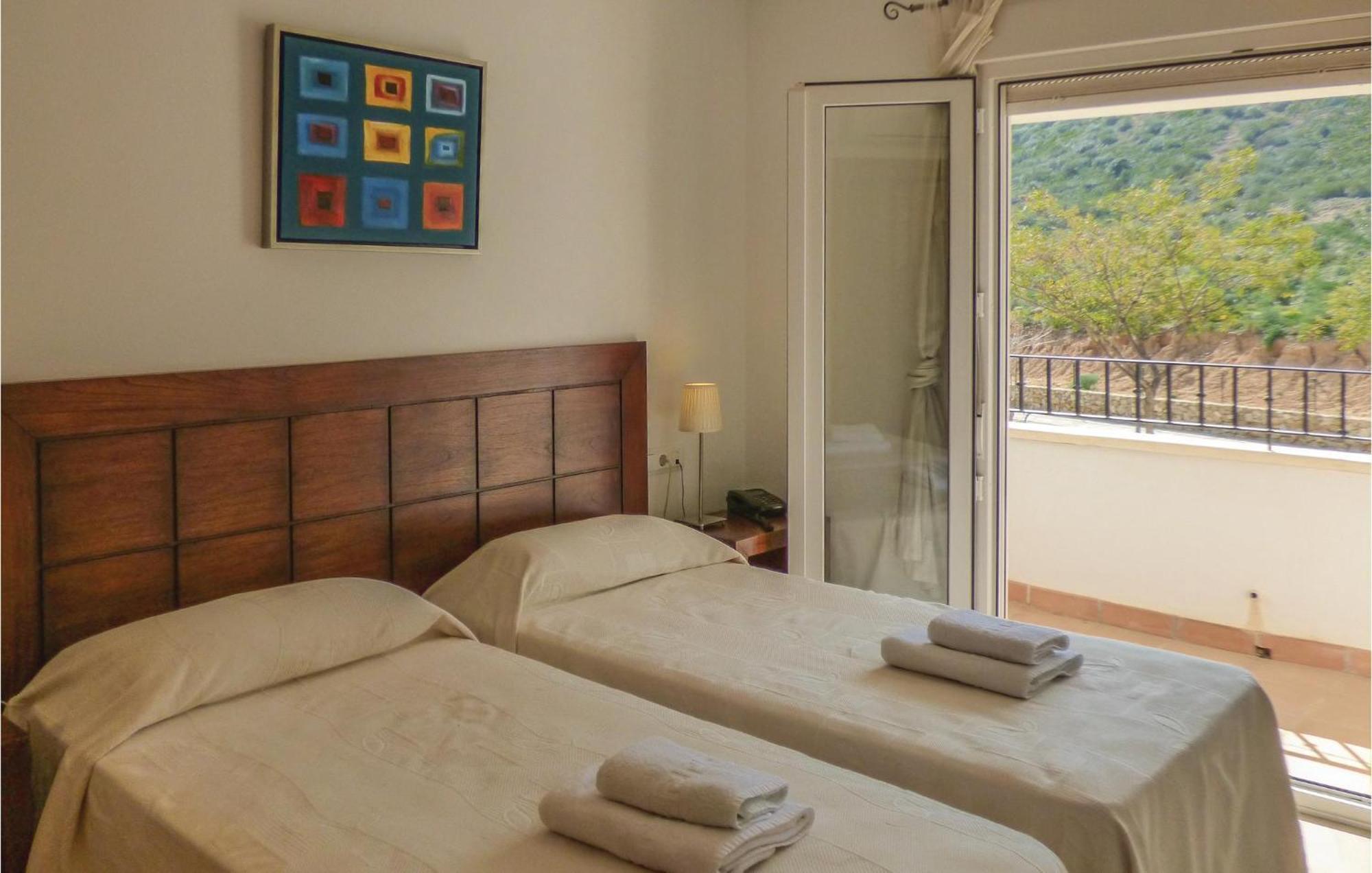 Lovely Apartment In Sucina With Swimming Pool Exterior photo